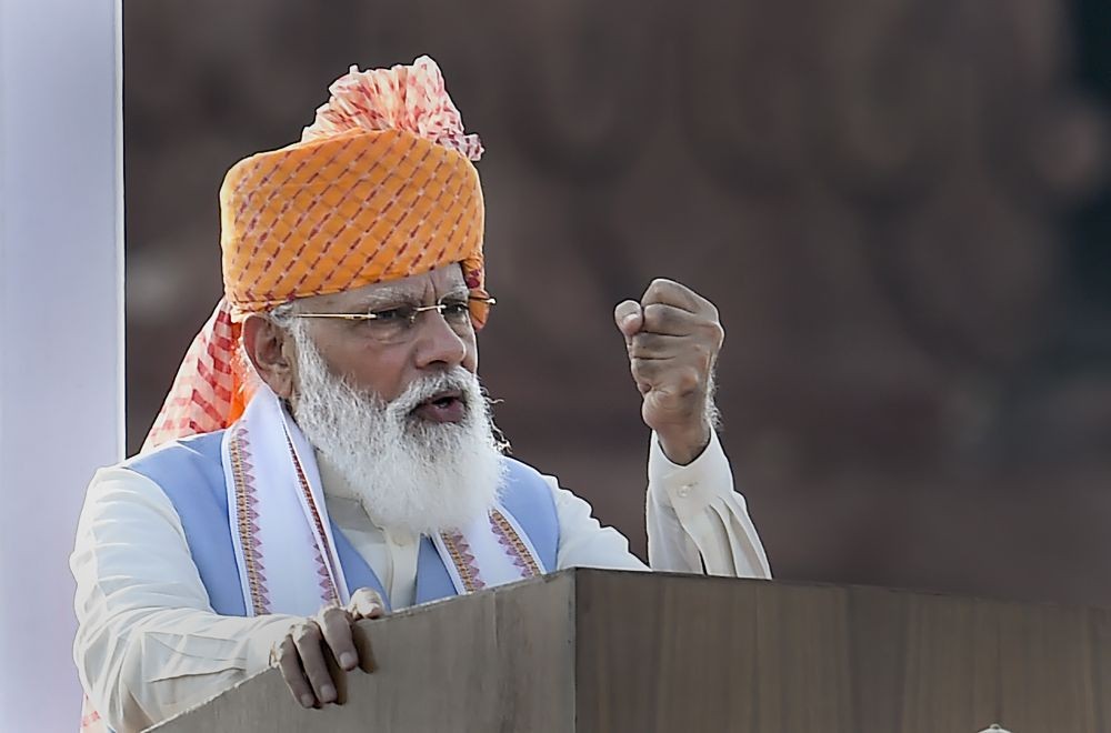 New Delhi: Prime Minister Narendra Modi addresses the nation during the 75th Independence Day function at the historic Red Fort, in New Delhi, Sunday, August 15, 2021. (PTI Photo/Kamal Singh)