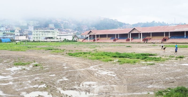 Children play in the pitiable condition of Khuochiezie (Kohima Local Ground) on Sunday (August 29). Khuochiezie wears poor maintenance following the COVID-19 pandemic situation and restriction of the activities during lockdown. (Morung Photo by Chizokho Vero)