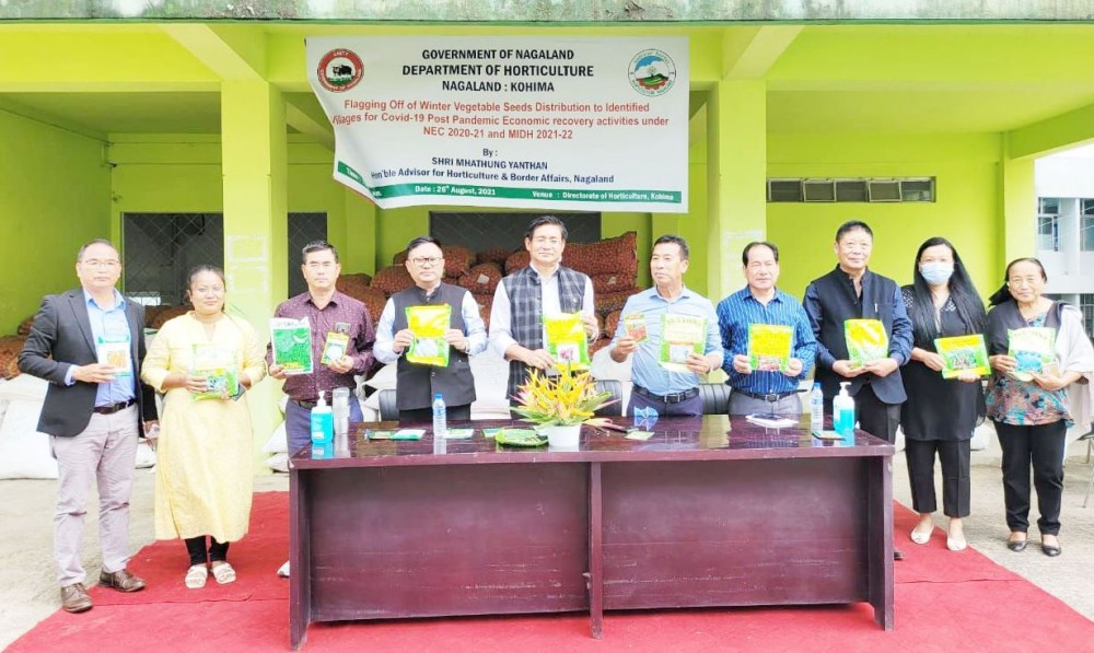 Advisor, Horticulture & Border Affairs Mhathung Yanthan, Agriculture Production Commissioner (APC) Y Kikheto Sema and others during the flagging off of winter vegetable seeds for distribution to identified villages on August 26 in Kohima. (Morung Photo)