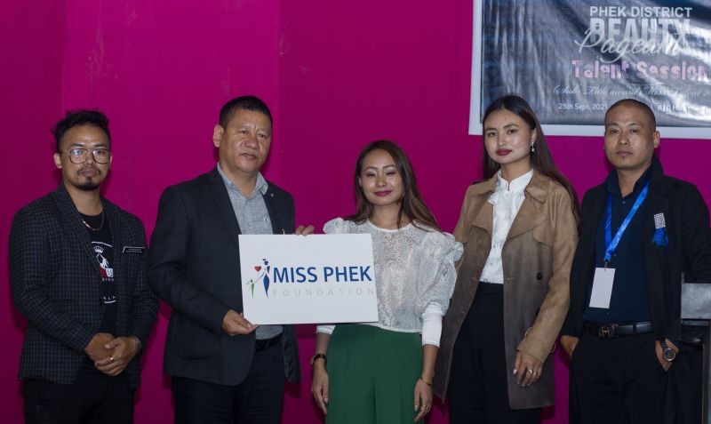 Phek DC Razouvolie Dozo and others during the launching of Miss Phek Foundation at Phek on September 23.