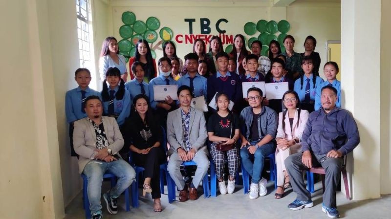 Family members of Lt Medoleo Angami with the HSLC successful candidates and others during the programme held on September 2.