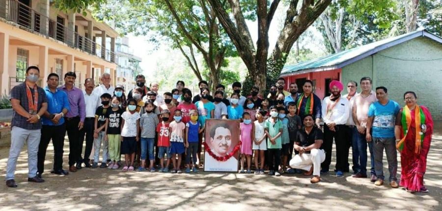 Members of Minority Morcha BJP Nagaland observe the 105th Birth Anniversary of the party’s founder Pandit Deendayal Upadhyay at Rotary Club Hall on September 25.  (Photo Courtesy: Minority Morcha BJP Nagaland)