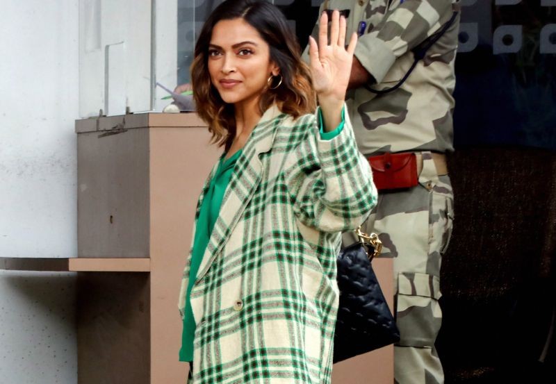 Mumbai: Bollywood actress Deepika Padukone spotted at Kalina Airport in Mumbai, Tuesday, Sept. 14, 2021. (PTI Photo)(