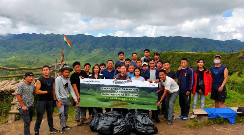 Participants of the awareness campaign and sanitation programme held at Dzükou Valley on September 3. (Photo Courtesy: Pier Tours)