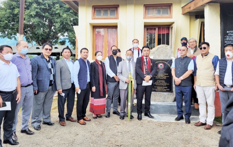 Minister S Pangnyu Phom and others during the inauguration of Community Health Centre at Kezocha on September 9. (Morung Photo)