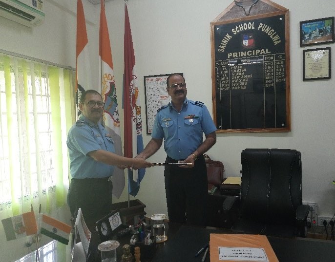 Group Captain RK Yadav took over as Principal Sainik School Punglwa from Group Captain Prasun Basu, who is now being posted out on completion of his tenure. Group Captain R K Yadav, an acclaimed educationist from the Indian Air Force, has diverse experience of over two decades. Earlier, he was posted at Air Headquarter, New Delhi. (Photo Courtesy: PRO (Def) Kohima)