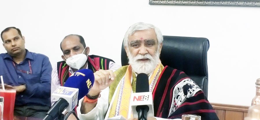 Union Minister of State Ashwini Kumar Choubey and others during the press conference at Kohima on September 20. (Morung Photo)