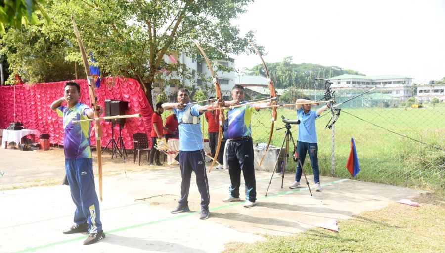 Participants of the Inter Railway RPF Archery Tournament.