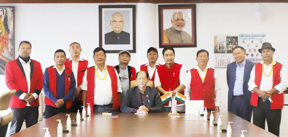 NDBA delegation with Nagaland Chief Minister Neiphiu Rio in Kohima on October 27.