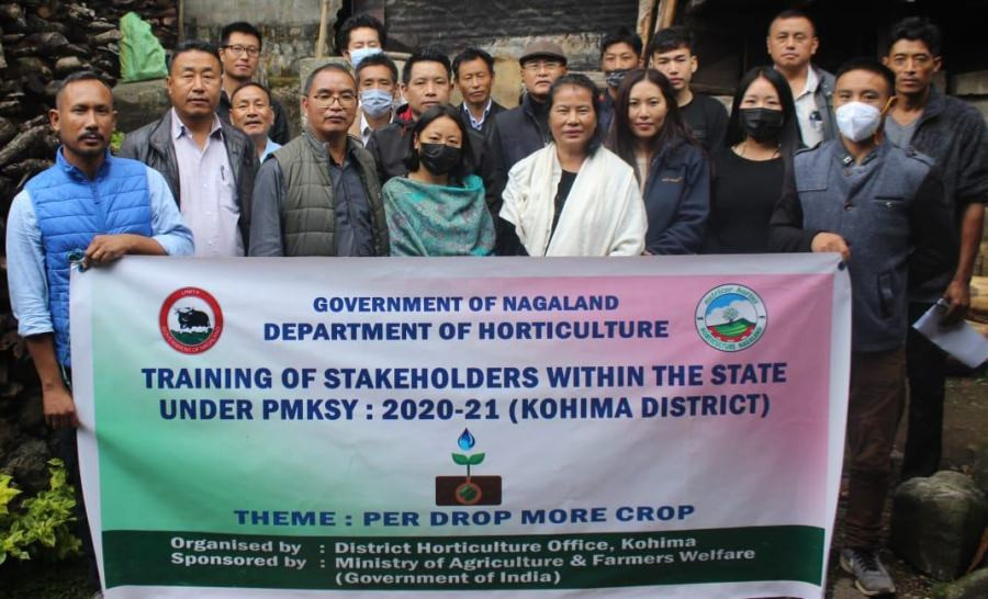The participants of the training programme with the resource persons and dignitaries.