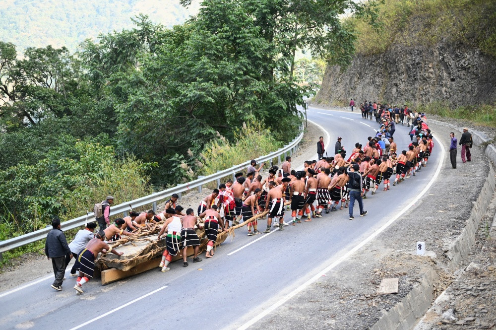 A stone monolith pulling ceremony was held to commemorate the golden meet of the SBCC Youth Brigade on November 26.