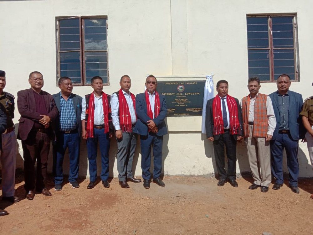 Minister S Pangnyu Phom and Advisor H Haiying along with others during the inaugural of the district Jail Longleng held on November 18. (DIPR Photo)