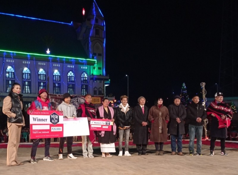 Winners with judges and others during the ‘Phekmi Got Talent 2021’ at Phek village on December 24.