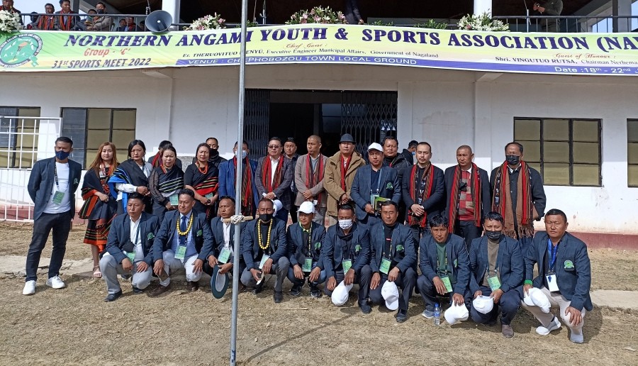 Er. Theruovituo Pienyü and others during the inaugural function on January 18.