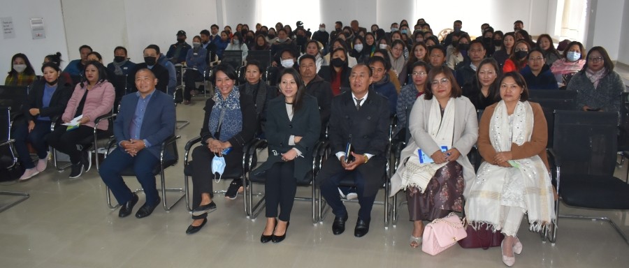 Dignitaries with participants of the training programme for master trainers on ECCE and FLN in Kohima on February 23.