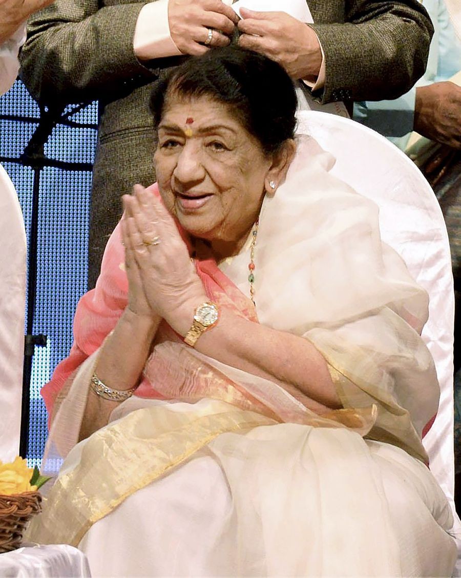 Mumbai: In this Thursday, Oct. 26, 2017, singer Lata Mangeshkar attends a function at Dadar in Mumbai.  The legendary singer passed away Sunday morning, Feb 6, 2022 at Mumbai's Breach Candy Hospital at the age of 92. (PTI Photo)