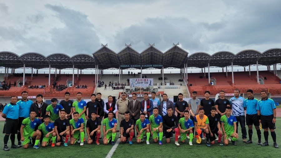 Kevithuto Sophie with organizer, match officials and players of the first match