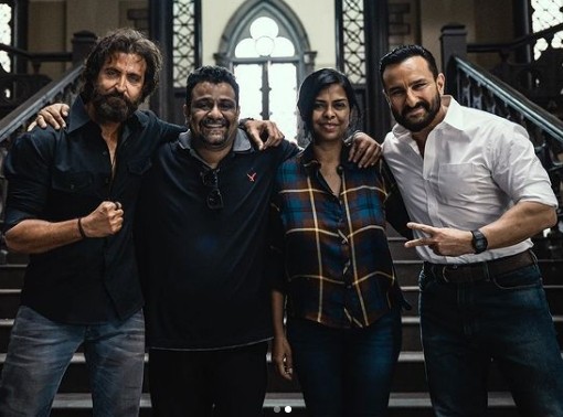 Photo: hrithikroshan @ Instagram