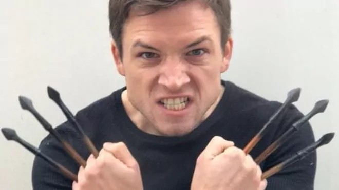 Taron Egerton -Wolverine stance. Twitter