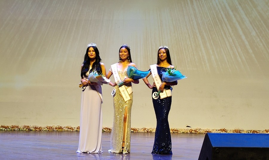 Newly crowned Miss Kohima, Diezenuo Chüzho (middle) with Likhevi Yeptho and Ketou-ü Pfüsenuo first runner-up and second runner-up winner.