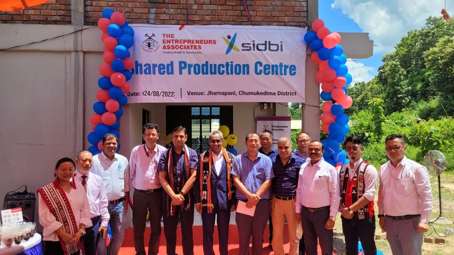 V Satya Venkata Rao with Neichute Doulo and others during the inauguration of ‘Shared Production Centre for micro food processing’ at Kukidolong on August 24. (Morung Photo)