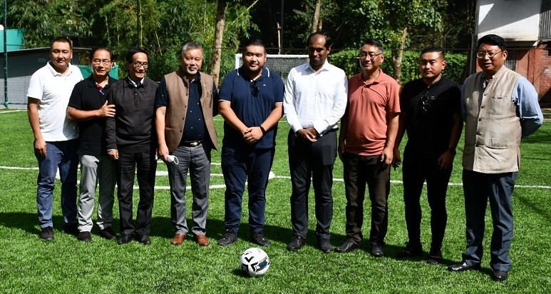 Advisor for Law & Justice, Dr Chumben Murry; DC Wokha, Ajit Kumar Ranjan,IAS, along with the co-partners of LFA. (DIPR Photo)