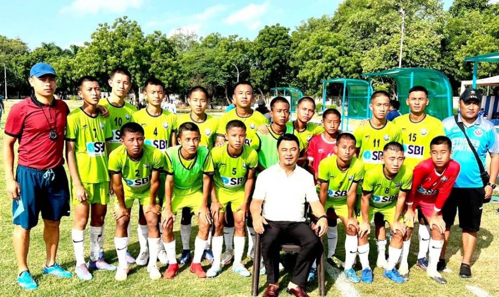 Er. Neikha with Nagaland team in New Delhi on September 13.