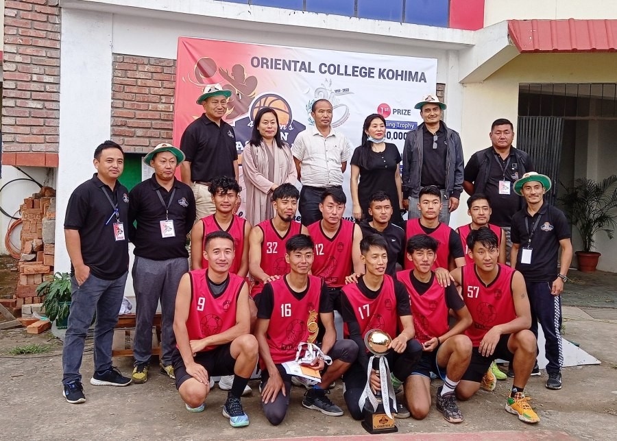 The winning team Taurus with the officials. (Morung Photo)