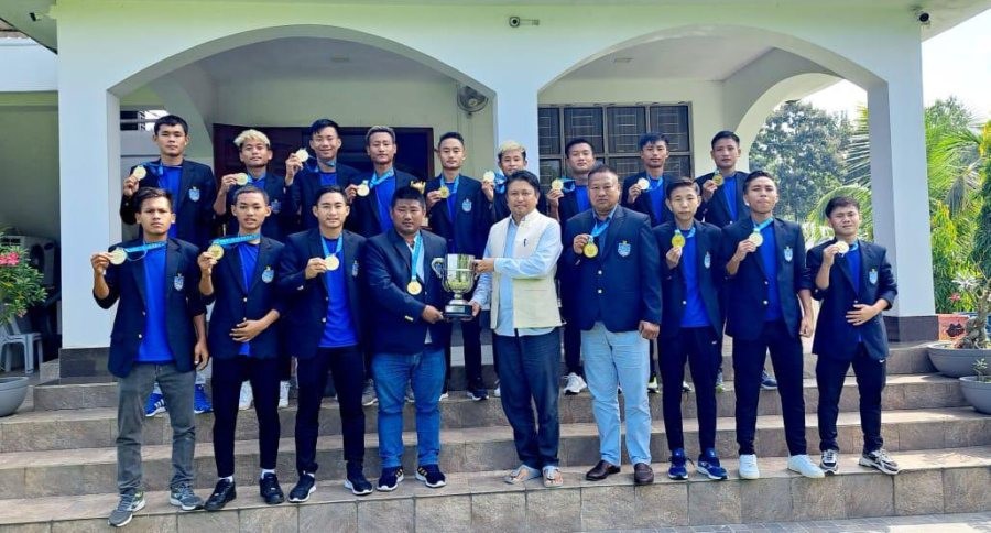 Minister Jacob Zhimomi felicitated the U-17 Subroto Cup champions at his official residence on October 17. While applauding the champions for the success, Zhimomi encouraged the players to continue excelling in their academy. After a gap of 42 years, Nagaland lifted the U-17 Subroto Cup 2022 after defeating Chandigarh 1-0 in the finals at Dr BR Ambededkar Stadium, Delhi. The Nagaland team was led by Mughato Aye as Coach and Akihito Zhimomi as team manager.