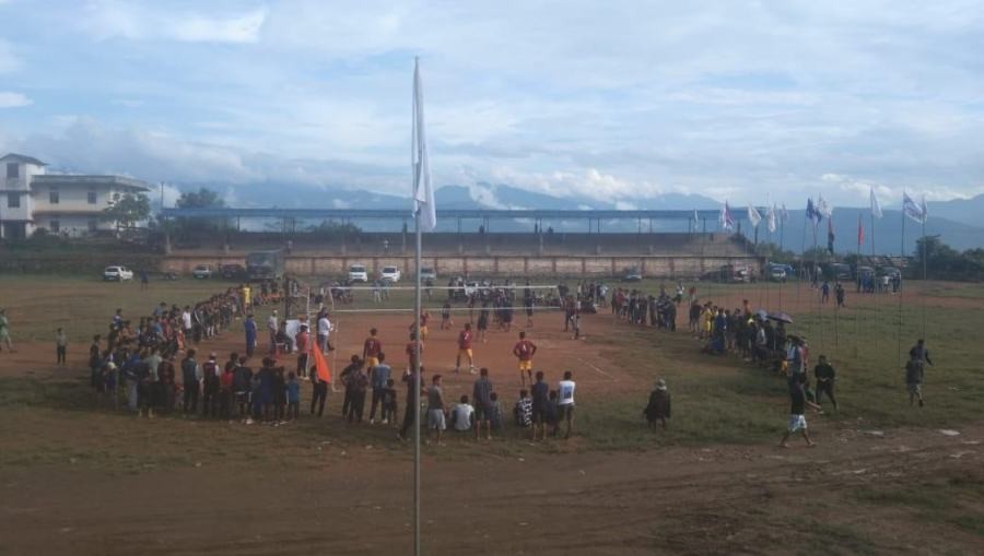 A match in progress at the first-ever open volleyball tournament which started in Kiphire on October 11. (Morung Photo)