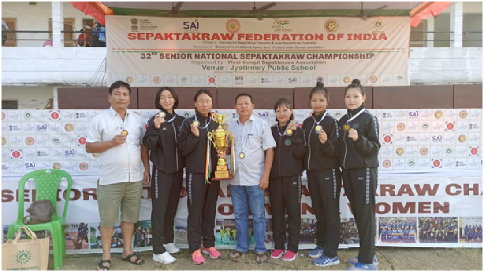 The Nagaland Sepaktakraw Women’s team won bronze medal in the regular event of the recently concluded 32nd Senior National Sepaktakraw Championship held from October 16 to 20 at Kolkata. (Photo courtesy: Holshe Khrieo, Secretary, NSTA)