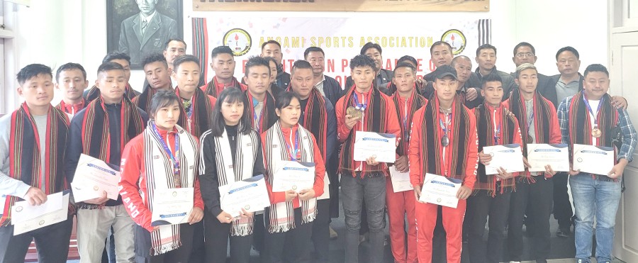 Medal winners with ASA officials and others. (Morung Photo)