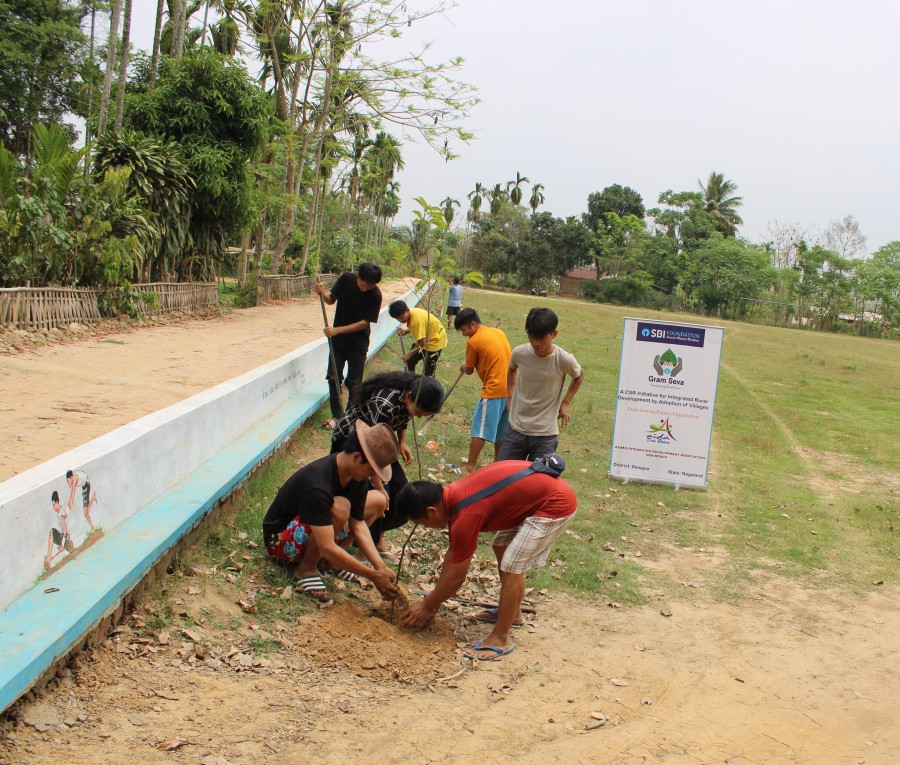 ANMA Integrated Development Association (AIDA) - Don Bosco, implementing SBI Foundation Gram Seva programme in Dimapur celebrated Earth Day by distributing varieties of  fruit tree and shady tree saplings to the 5 adopted villages- Khriezephe, Diezephe, Urra, Bade & Tsithrongse. The planting of the tree saplings was carried out by the remedial students, teachers & Gram Seva Committee members. AIDA and SBI Gram Seva planted 50-100 tree saplings in each of the adopted villages.