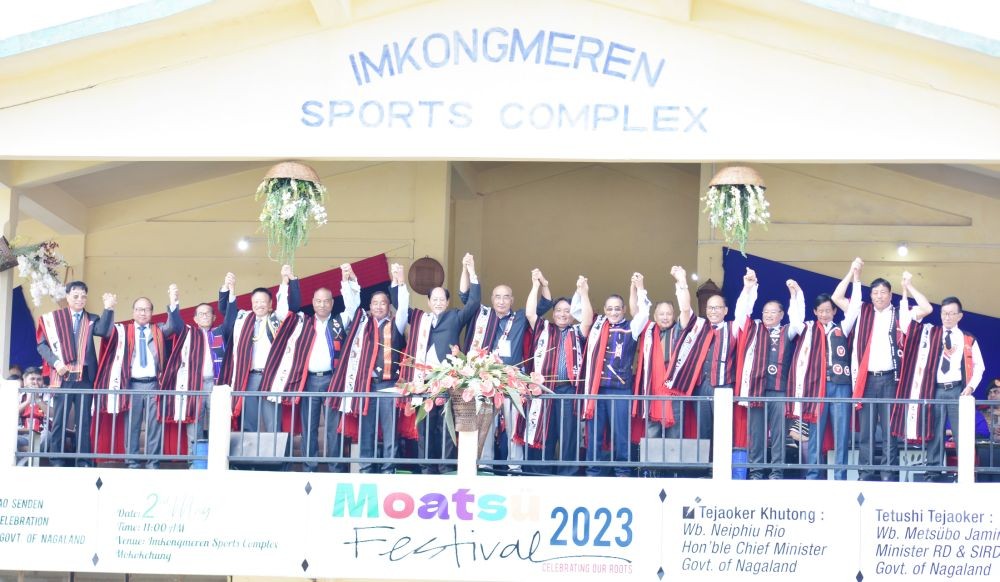 Chief Minister Neiphiu Rio and Minister Metsubo Jamir along with leaders of various tribal hohos at the Moatsü celebration organized by Ao Senden on May 2 at Imkongmeren Sports Complex, Mokokchung. (Morung Photo)