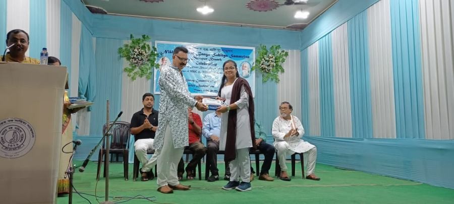 NBBSS felicitated Bengali speaking meritorious students of HSLC and HSSLC 2023 and gave away prizes to winners of 1st inter-school art competition at Pranab Vidyapith Hr Sec School on July 1.
