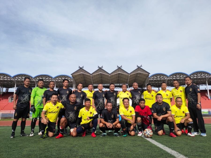 Players of Mustang FC and All Blacks FC on August 18.