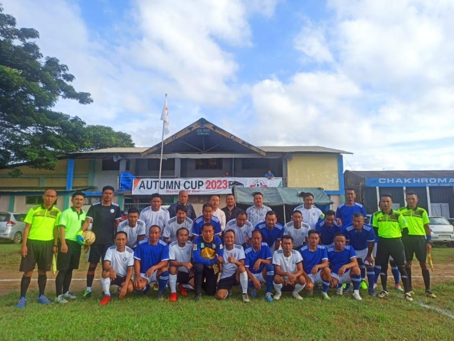 Players from Team Medziphema and United Falcon Club.