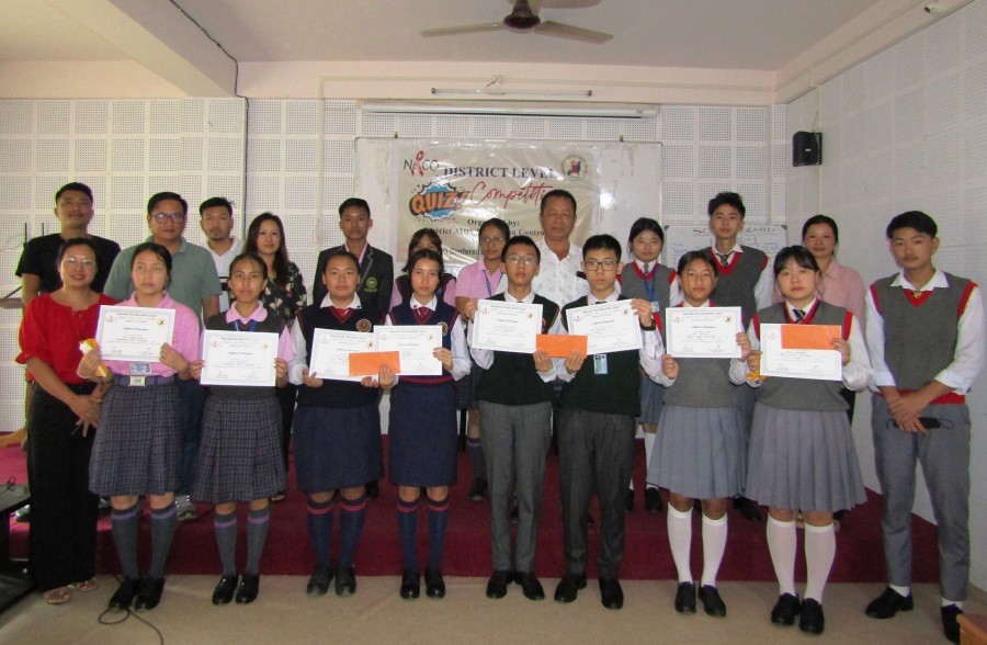 The Inter School District level Red Ribbon Quiz competition organized by District AIDS Prevention and Control Unit (DAPCU), Mokokchung was held on September 15 at Conference hall Office of the Chief Medical Officer Mokokchung. Jechu Seb and Lanuren Jamir of Jubilee Memorial School, Mokokchung were adjudged the winners, while Ternemla and Waluienla of Town Hr. Sec. School, Mokokchung secured the 2nd position, Moajungla and Imtinola of Model Hr. Sec. School, Mokokchung secured the 3rd position and Sentimenla and Nungshisungla of Straightway Hr. Sec. School, Mokokchung secured the 4rd position.