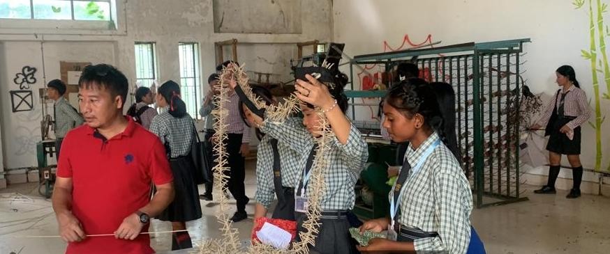 Students of GHSS Singrijan went on a one day exposure trip to Heirloom Naga, Sovima; Bee Mission, 5th Mile; and Bamboo Resource Center, 5th Mile. The trip was funded by the Lighthouse NECTAR project, Nagaland. Altogether 20 students of class 10 and 12 together with 6 teaching staff visited the 3 centers.