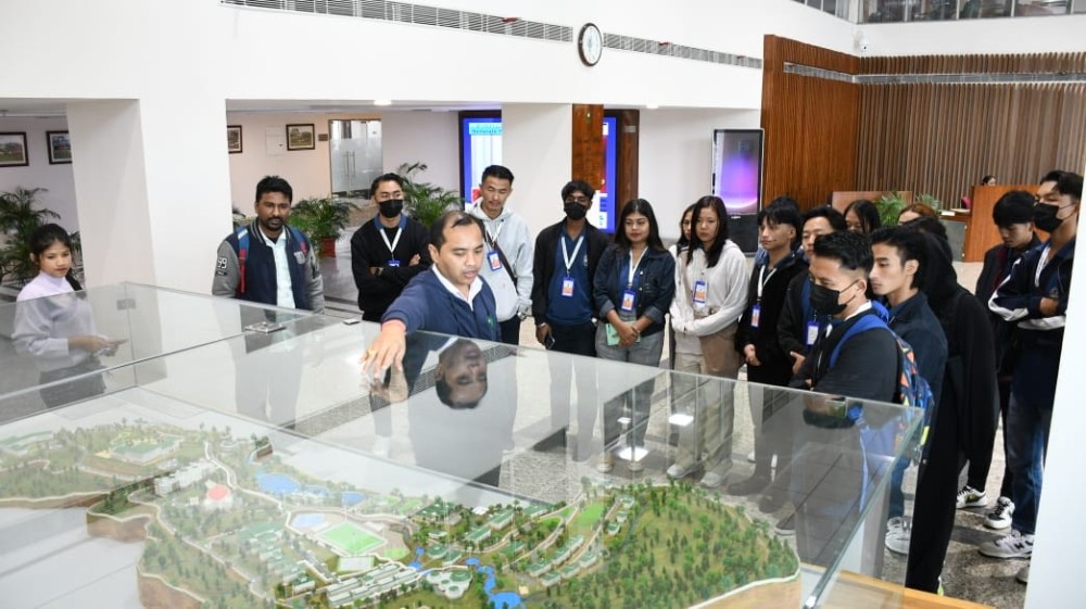 Students from the Department of Commerce of Patkai Christian College (Autonomous) during their industrial visit to the Indian Institute of Management (IIM), Shillong on October 6. (Photo Courtsy: PCC)
