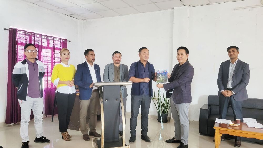 MLA Jwenga Seb with others during the launching of the Vision Document on Tseminyu District Green Initiatives on October 26 in Tseminyu. (Morung Photo)
