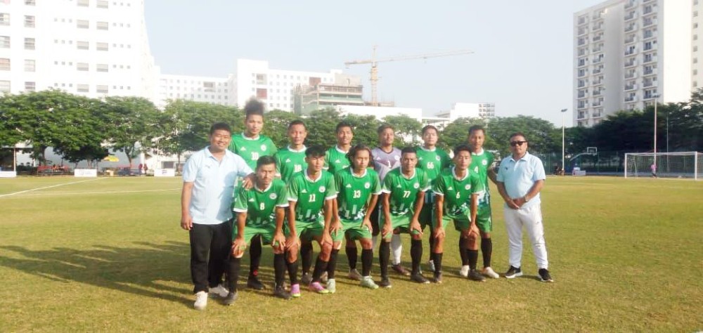 Team Nagaland Head Coach Roko Angami and Team Manager Mughato Aye with players