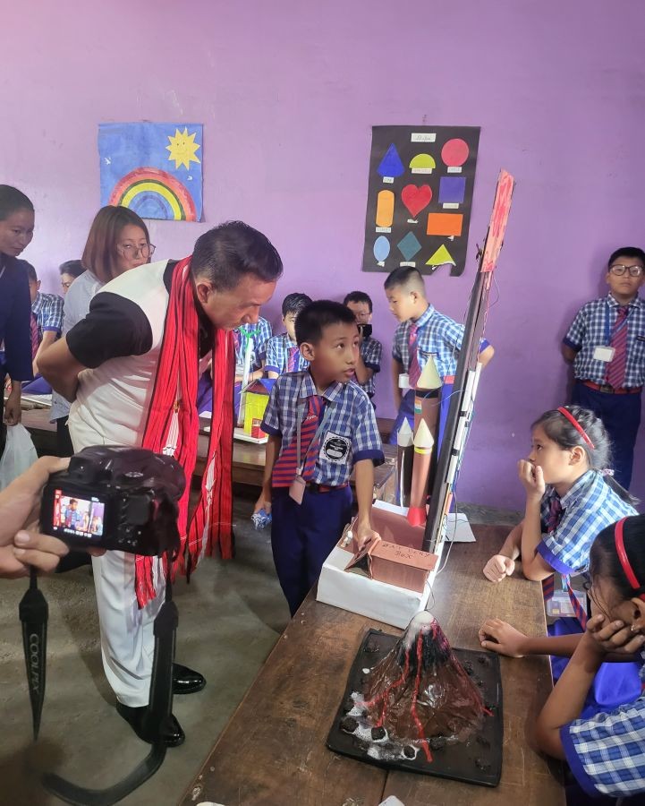 Saint John’s High School students demonstrate their project during the science exhibition held at the school campus on October 13.