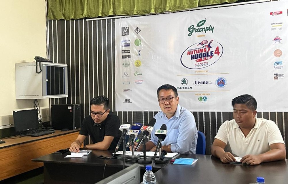 Left-right, Imnatemsu Pongen, President of ASUD, Ricky Ozukum, Convenor and Pursunep, Sports Secretary during the press conference at River belt colony Dimapur on November 14. (Morung Photo)