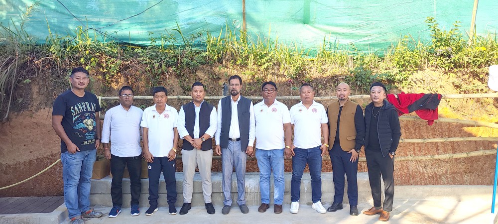 Dimapur District Cricket Association hosted a pre-Christmas lunch for the cricket coaching and clubs owners of Dimapur at Aloha Cafe and Swimming Pool, Dimapur on December 12.