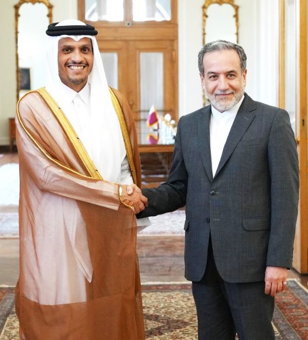 Iranian Foreign Minister Seyyed Abbas Araghchi and Qatari Foreign Minister Sheikh Mohammed bin Abdulrahman Al Thani. (X/IANS Photo)
