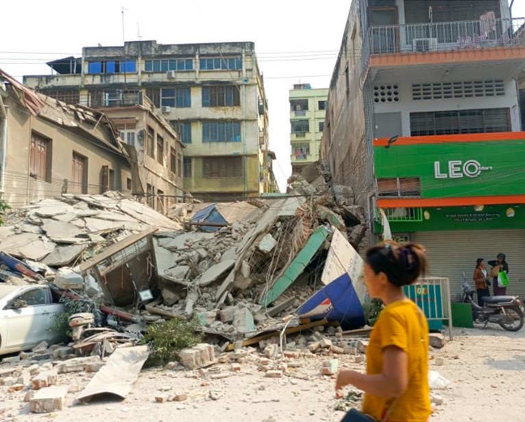 This photo taken on March 28, 2025, shows a damaged building after the earthquake in Mandalay, Myanmar. (Photo: Xinhua/IANS)