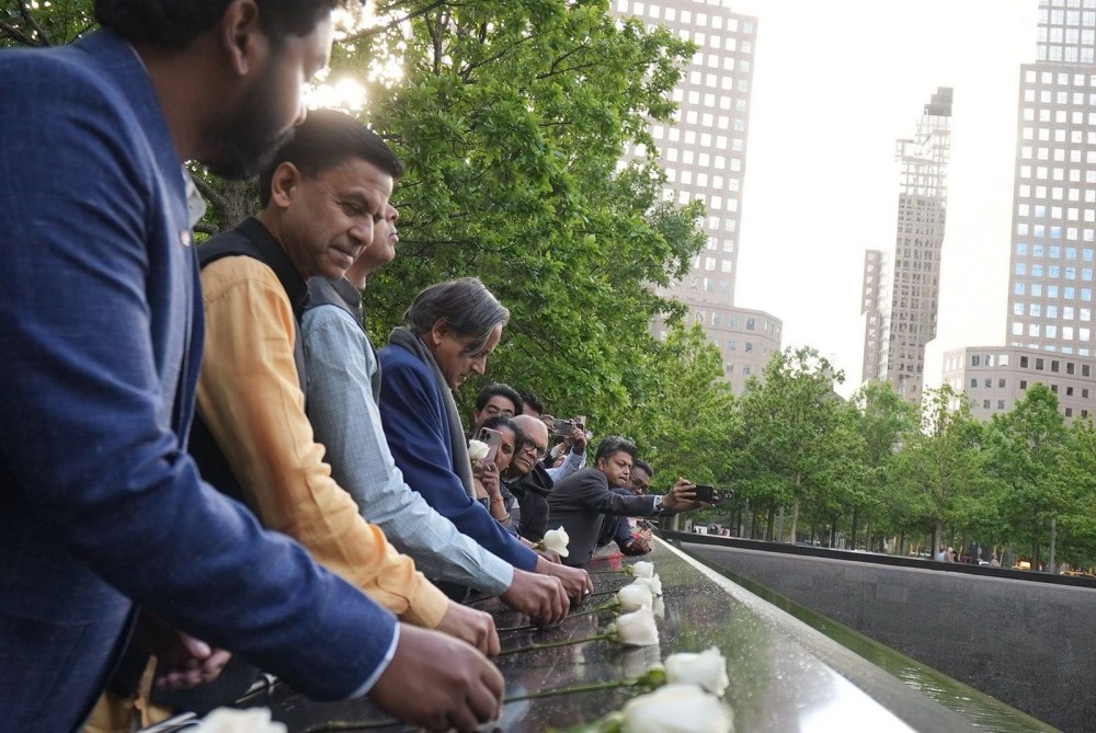 Shashi Tharoor and other Indian MPs place flowers at the 9/11 Memorial at the World Trade Centre in New York (Photo: Indian Consulate X post)