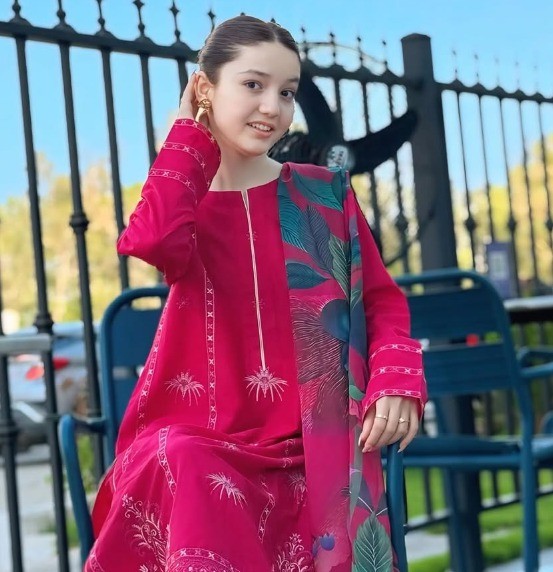 (Photo source: Sana Yousuf/Instagram)