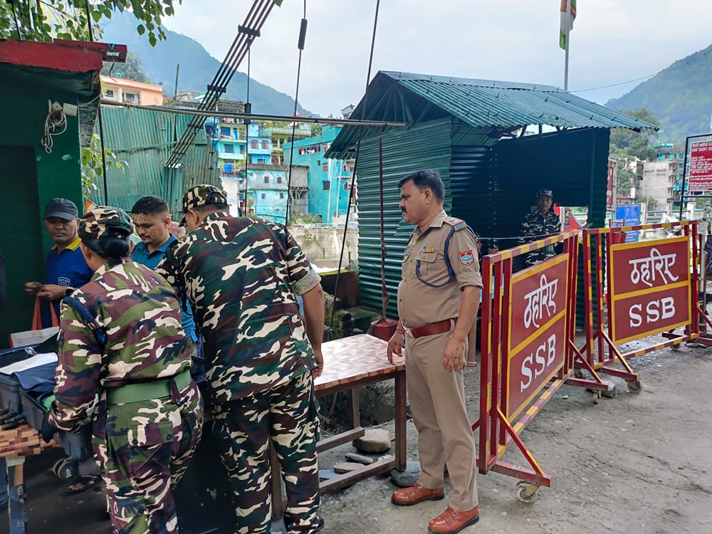 Uttarakhand Police, in coordination with the Sashastra Seema Bal (SSB), conduct joint patrolling and surveillance along the India-Nepal border in view of the current situation in Nepal on Wednesday, September 10, 2025. (Photo: IANS/X/@uttarakhandcops)